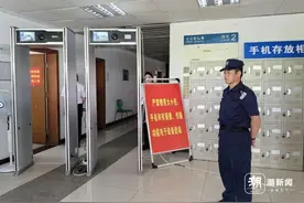 揭秘浙江高考评卷现场！画面曝光图片