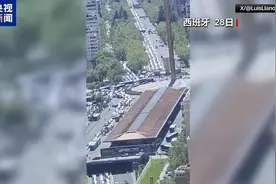 通信中断 交通瘫痪 西班牙大范围停电严重影响民众生活图片