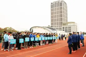 这场比赛，开幕！图片