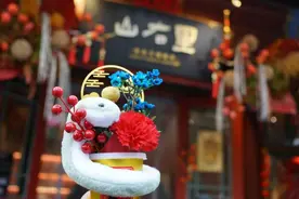 北京市属公园今日待客近38万人次 限定文创受热捧图片