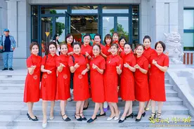 厦门湖里：60对两岸佳偶一起办中式婚礼！图片