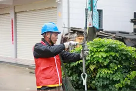 国网漳浦县供电公司：党员干部当先锋 风雨无阻保供电图片