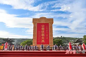 【2024年公祭伏羲大典】一场穿越古今的音乐盛会——“羲皇古琴 国风雅韵”中国传统器乐音乐会特写图片