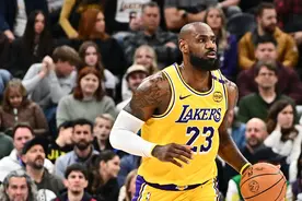 詹姆斯：今晚将返回洛杉矶 我将再没有假期图片