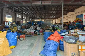 退货上门取件接连被取消、快件迟迟不派送……厦门部分中通快递“卡”了一个多月图片