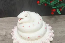 蛇，由畏转敬的崇拜图片