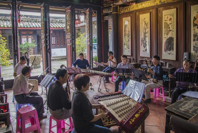 接地气、聚人气、显生气——广东潮州千年古韵焕新彩