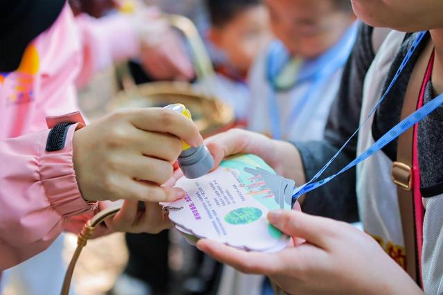 60组家庭从九溪开启“美好的一天”，