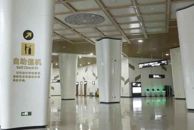 经邕行 | 如何乘动车从市区到机场？丝滑换乘指南来了！