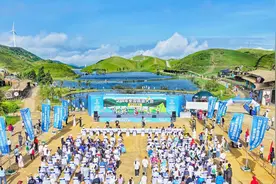 吹夏日的风看最美星空，2024全国露营大会在郴州举行图片