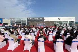 德州市汽车置换更新补贴活动启动 最高补贴1.5万元图片