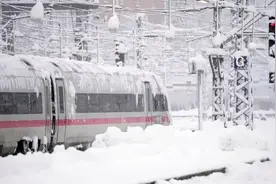 德国强降雪交通瘫痪，有中国公民滞留！申请签证延期流程公布图片