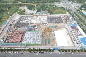 郑州数智研发中心项目首块地下室顶板施工完成图片