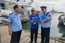 假期我在岗|严格执法热情服务，日照开展客运市场执法行动图片