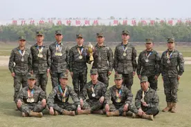 熄灯号丨追梦赤子心图片