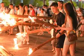 2024年彝族火把节如期而至 这个夏天，凉山超“火”的！图片