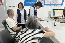 来沪人员丢失医保卡，不能在沪补办？这里可以！图片