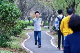 袁鑫，了不起图片