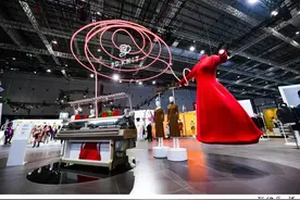 平均每秒售出1件！优衣库这一“冬日网红”守护温暖、传递正能量图片