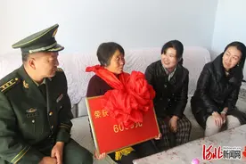 河北张家口：尚义籍现役军人肖登光荣立二等功图片