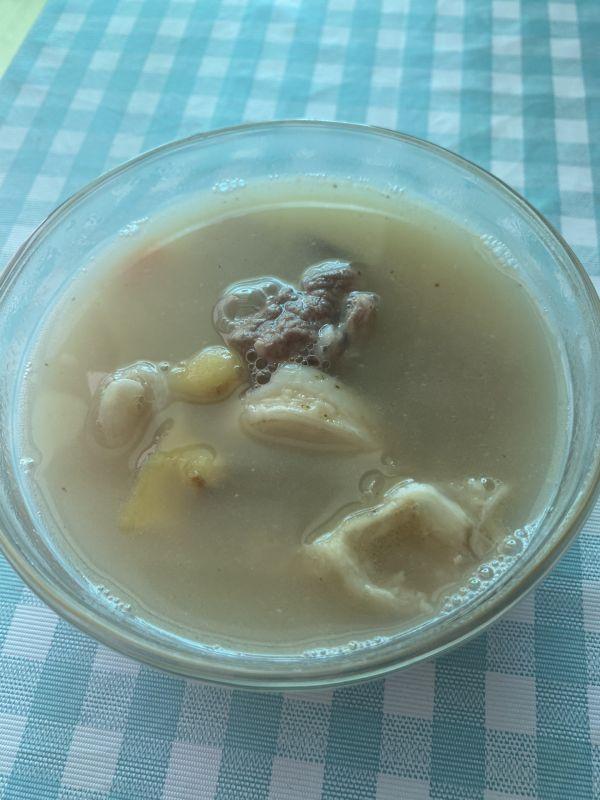 花胶煲汤加什么材料 2026年花胶的煲汤用什么搭配