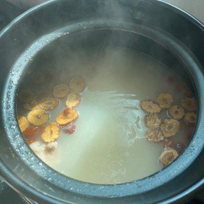 花胶炖汤用什么材料 2026年花胶炖汤必放食材 花胶炖汤用什么材料 2026年花胶炖汤必放食材