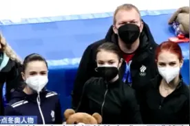 瓦利耶娃：冬奥赛场首位完成四周跳的女将图片