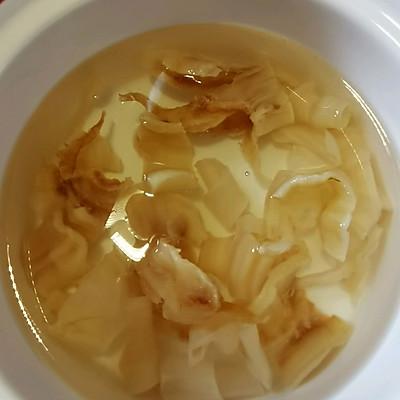 花胶顿鸽子 2026年花胶炖鸽子的功效和作用