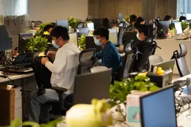 直击深圳企业恢复生产秩序首日：科兴科学园约1.2万人返工图片