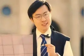 “狂拽学霸”潘周聃，书写着大众好恶的参考答案图片