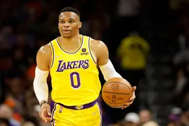 湖人队内部分人认为威少在合适的教练队友辅助下可以打得更好图片