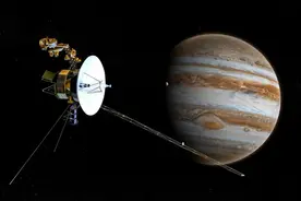 旅行者号飞船即将凋零于太阳系边际？那些关于它飞行的问题丨Calling太空图片