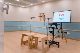进不了录音棚的日子，这几位上海配音演员在做什么图片