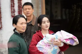 出道十年没火，演过《知否》《急诊科医生》，如今在《幸福到万家》气得人火冒三丈图片