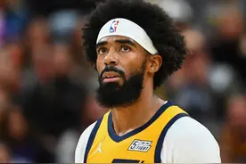 爵士继续谈判送走博扬、康利和克拉克森图片