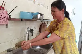 民生保障网托起群众幸福感图片