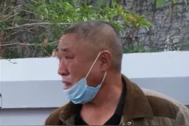 父亲千里送女儿上大学临别转身抹泪，女儿：挂断电话我也哭了图片