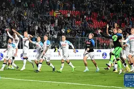 失血更铁血，那不勒斯奇迹图片