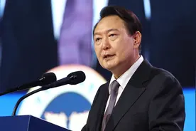 韩国多个网络平台瘫痪，尹锡悦道歉，要求相关部门查明事故原因图片