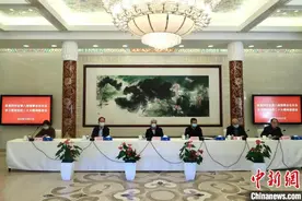欧美同学会召开第八届理事会会长会学习贯彻党的二十大精神座谈会图片
