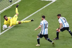 C组门将之夜：奥韦斯让梅西饮恨，奥乔亚扑出莱万点球图片