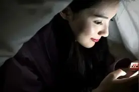 经常滴眼药水可以缓解疲劳吗？听听医生怎么说图片