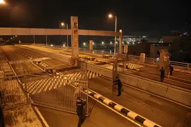 国家移民管理局：全面恢复内地与港澳人员往来首日 出入境通关服务保障便捷高效图片