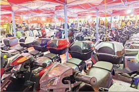 淘汰的非标电动自行车都去哪儿了？来看记者调查图片