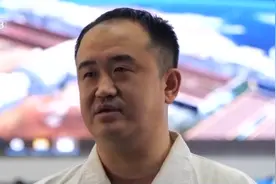 扩展泵组、脚限位器 了解空间站出舱活动中的“黑科技”图片