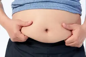 这4种菜看似健康，却是“吸油大户”！很多人天天吃，难怪瘦不下来图片