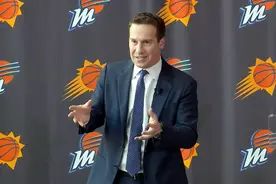 当篮球教练还是回家继承公司？太阳队老板的20年NBA梦想图片