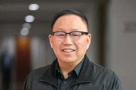 代表委员履职记｜全国政协委员、赛力斯集团董事长张兴海：努力当好中国式现代化的参与者、推进者图片