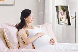 小度发布添添闺蜜机 27英寸可移动超大平板 功能超多图片