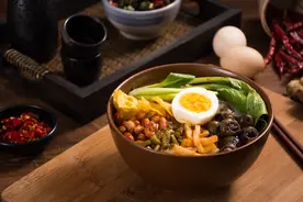 食饮财经观察 | 仅3%消费者表示没吃过 火了三年的螺蛳粉还能火多久？图片